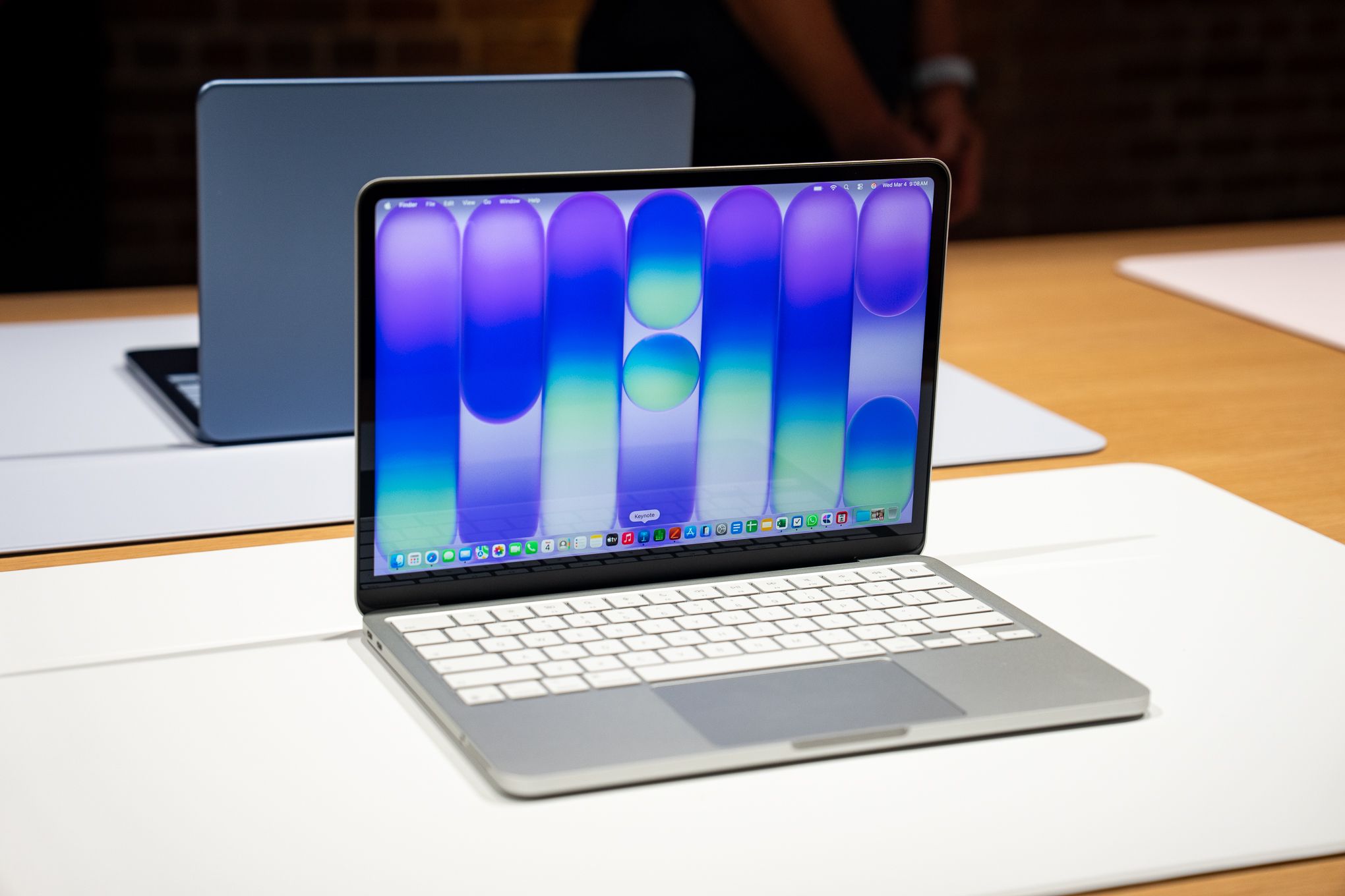 Apple MacBook Neo 512gb シルバー Buy MacBook Neo, Silver, 512GB - Apple
