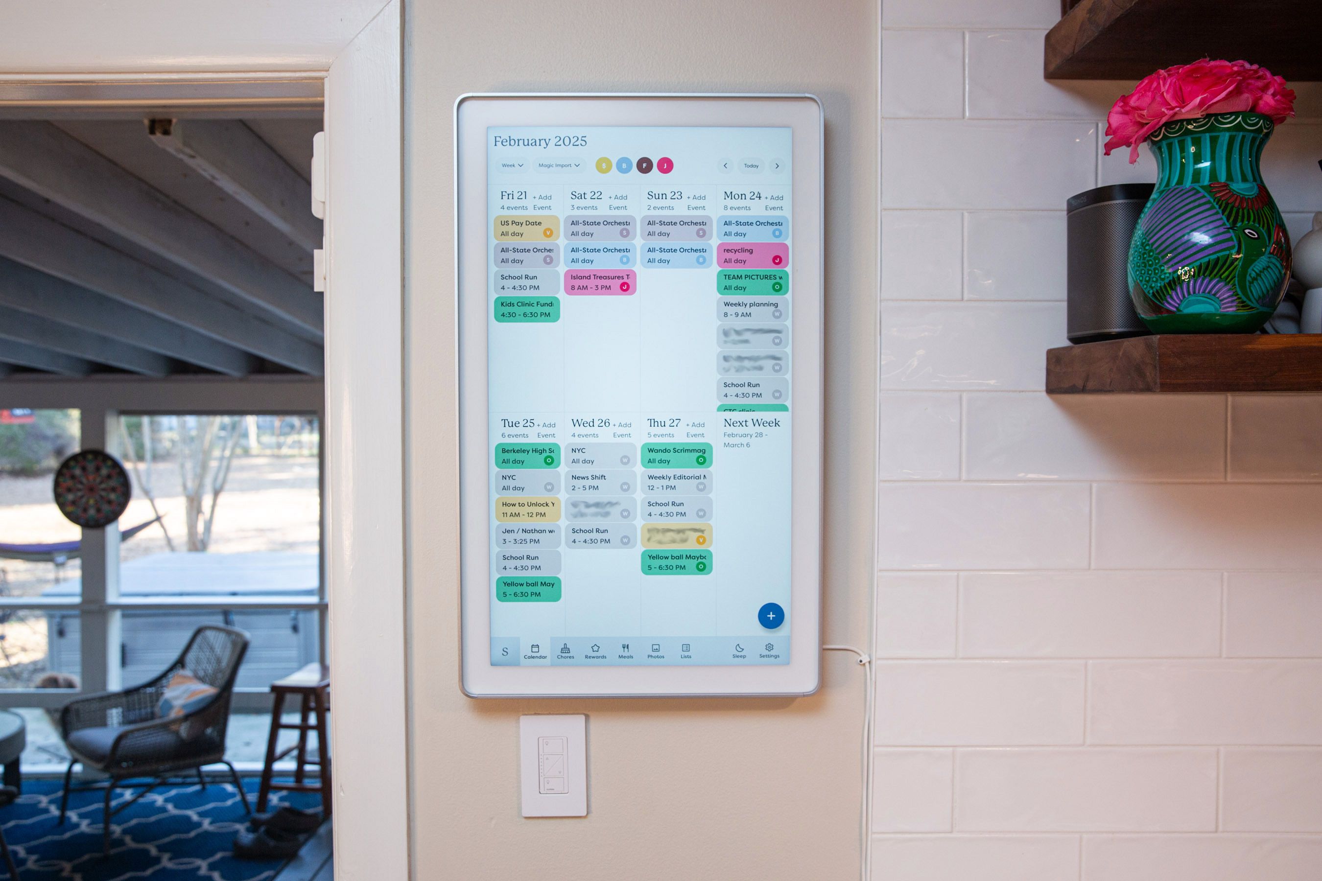 Skylight's AI-powered smart calendars slash up to $120 for Black Friday