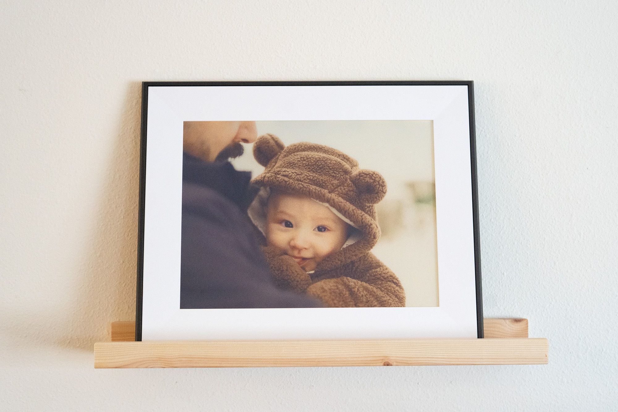Aura Ink Frame Goes Cordless with Color E Ink Tech at $499