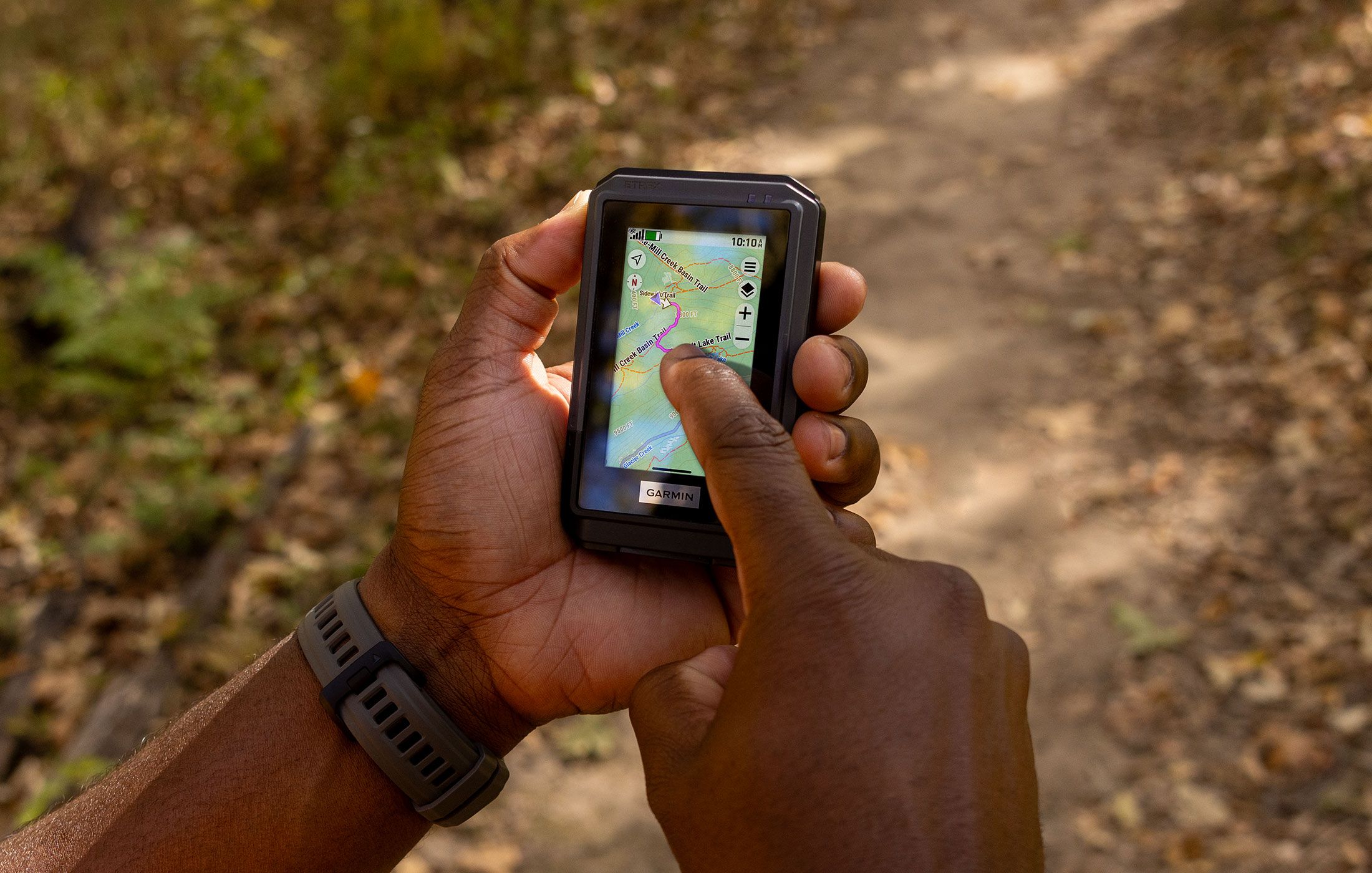 Garmin's eTrex Touch GPS delivers month-long battery life