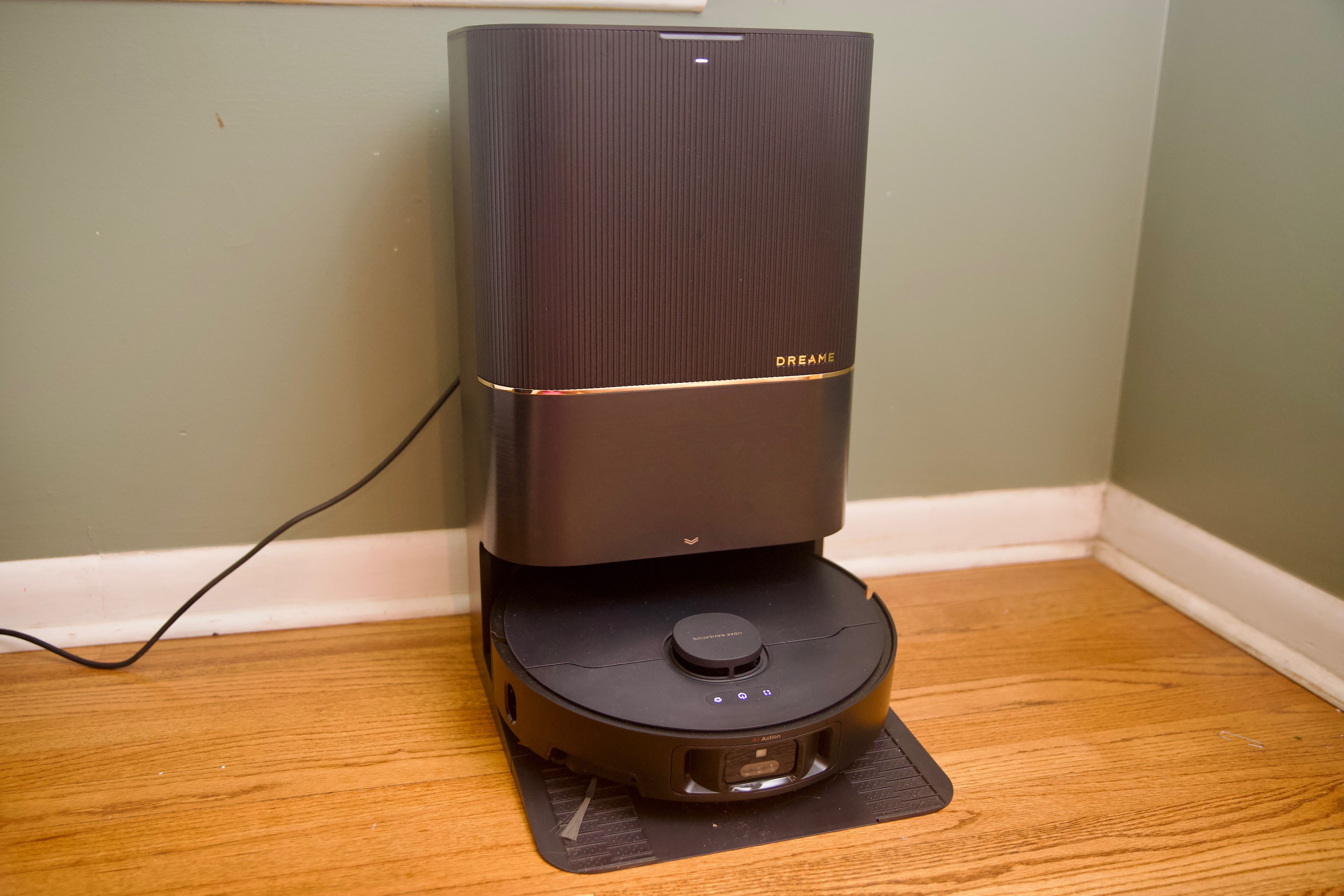 Dreame's X40 Ultra Robot Vacuum Hits Record Low at $500 for Black Friday