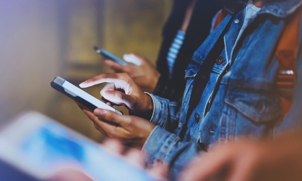 Airlines Brace for Holiday Travel Chaos After Government Shutdown