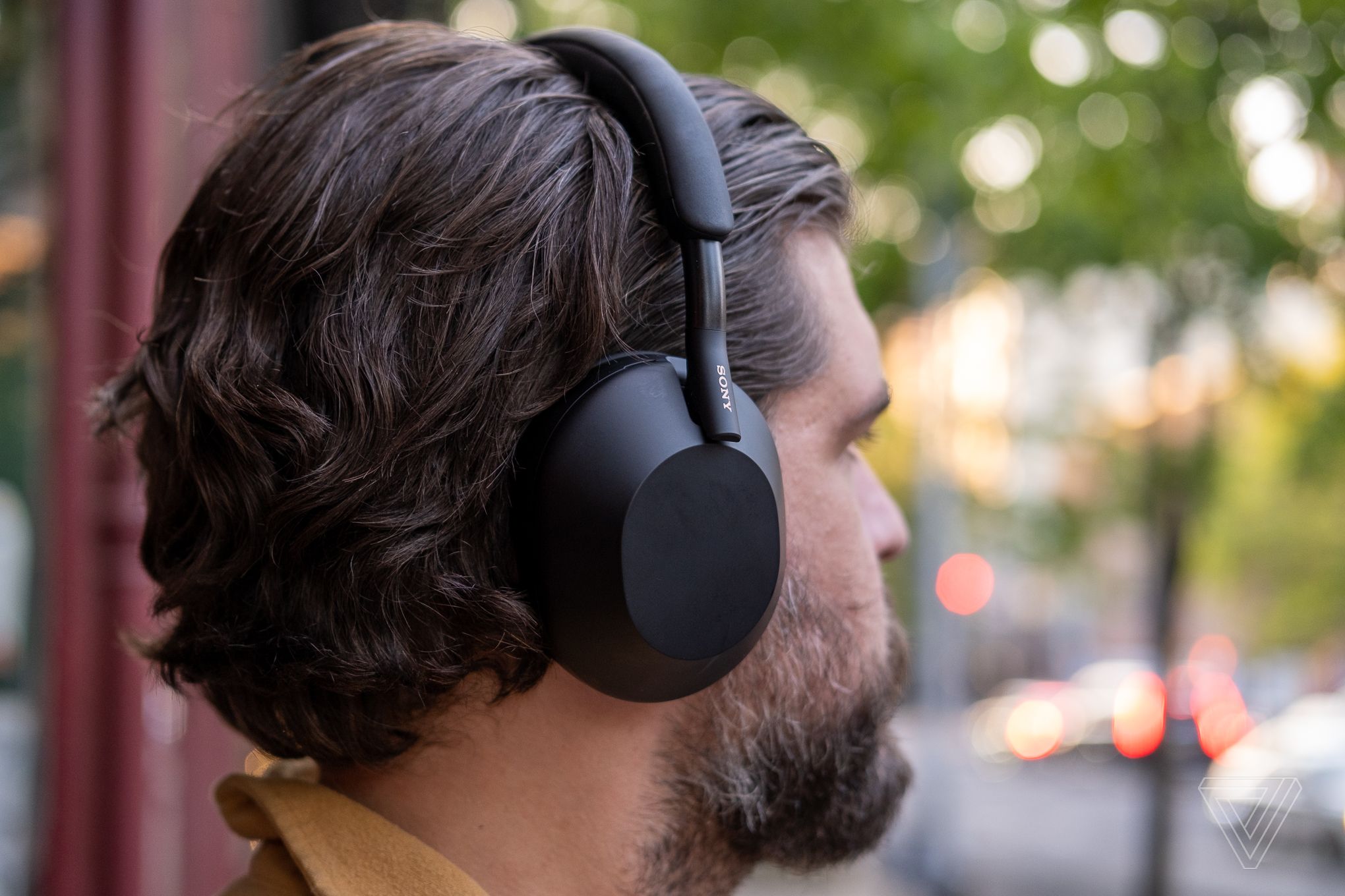 Sony WH-1000XM5 headphones drop to $250 in Prime Day shocker