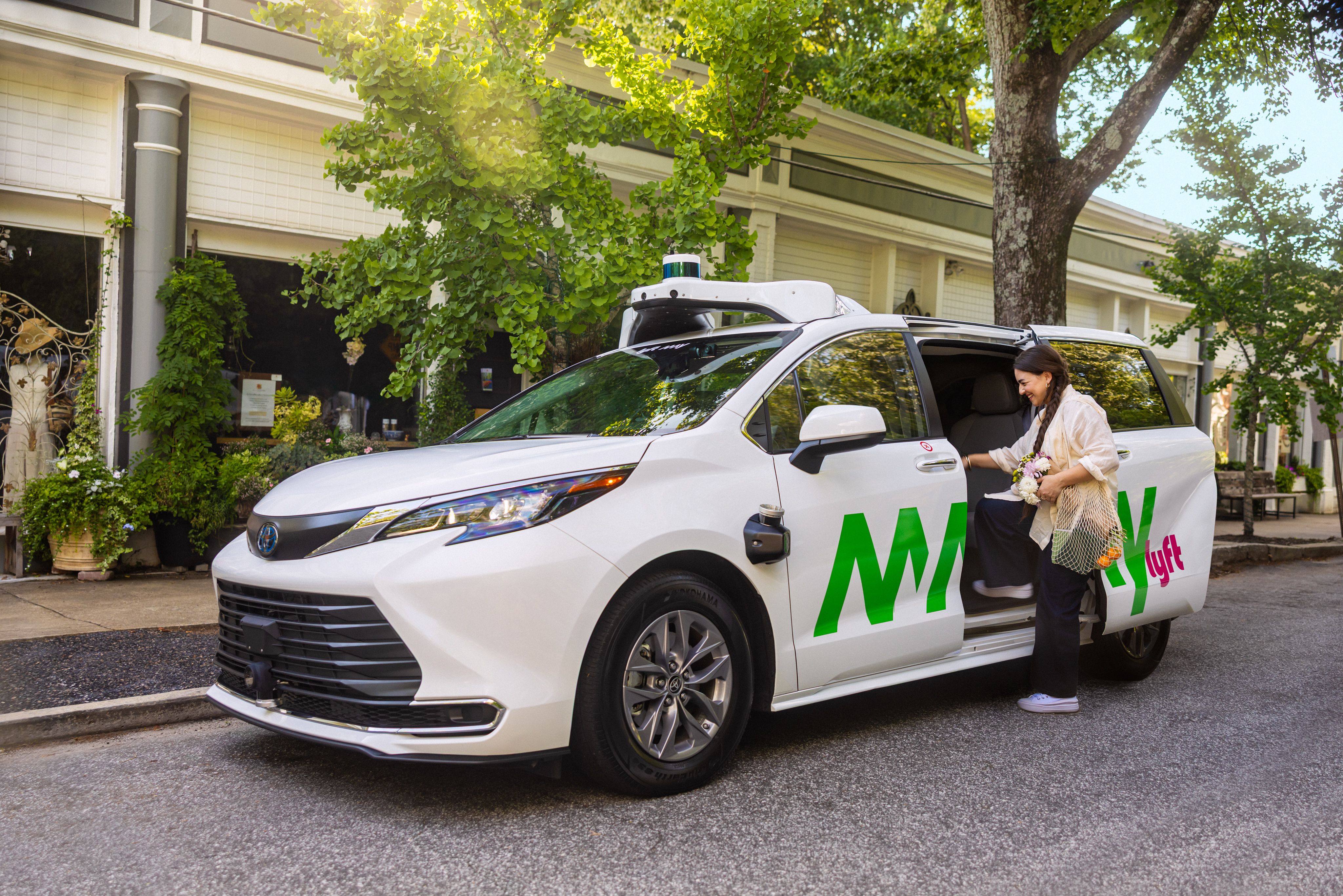 Lyft Launches First Robotaxi Service in Atlanta