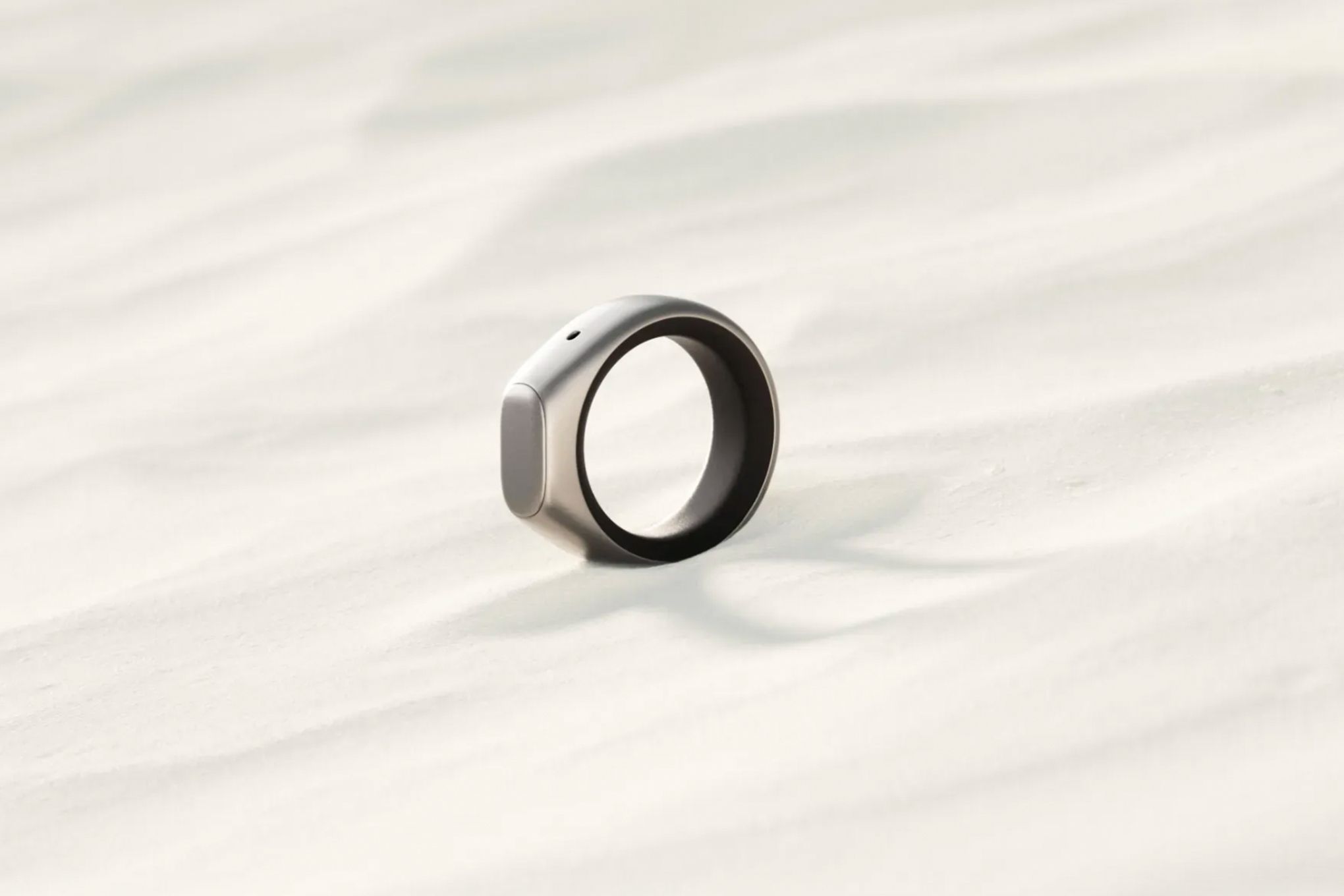 Ex-Meta Engineers Launch $249 AI Ring That Records Whispers