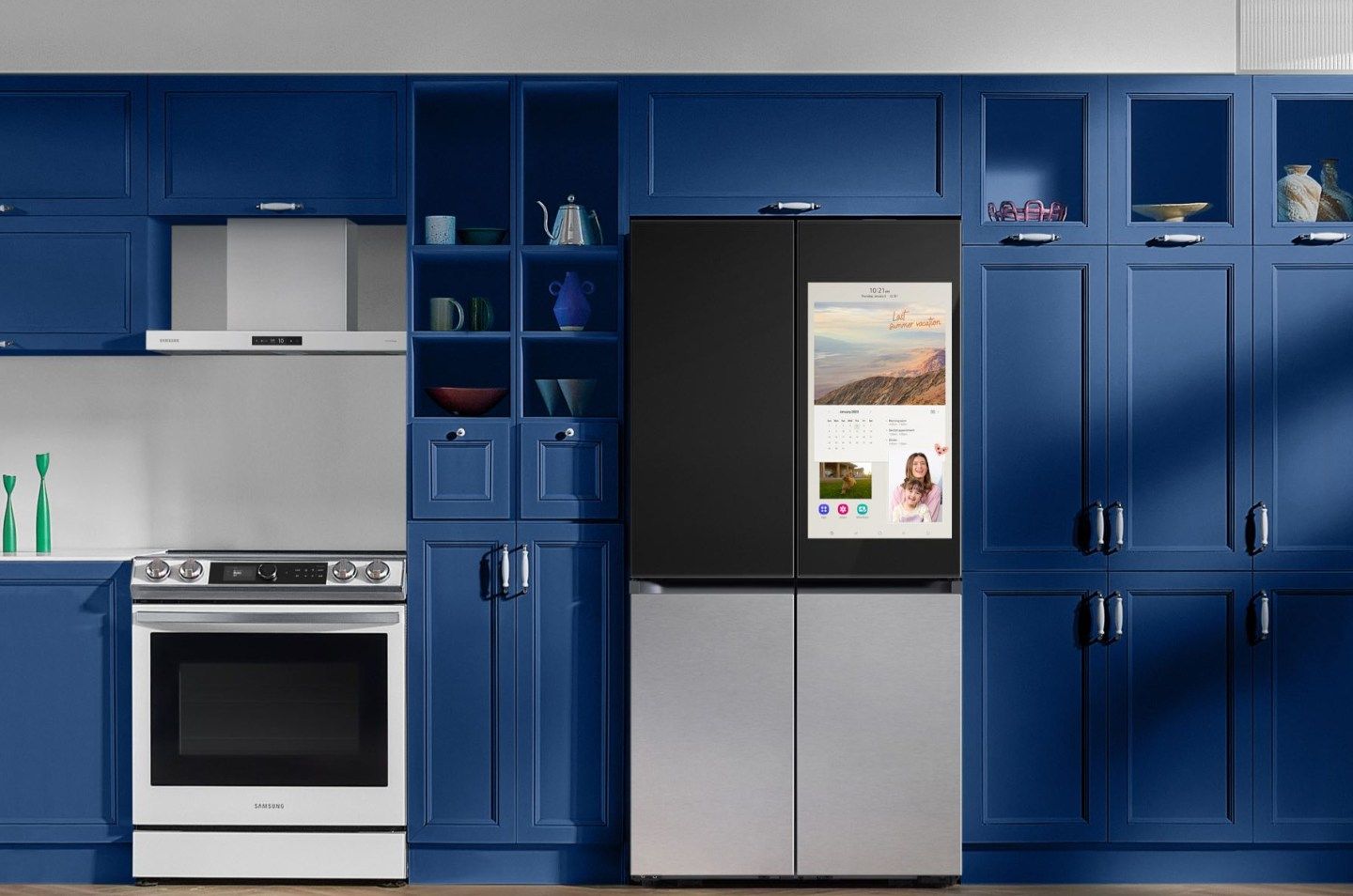 Samsung Breaks Promise, Starts Pushing Ads to Smart Fridges