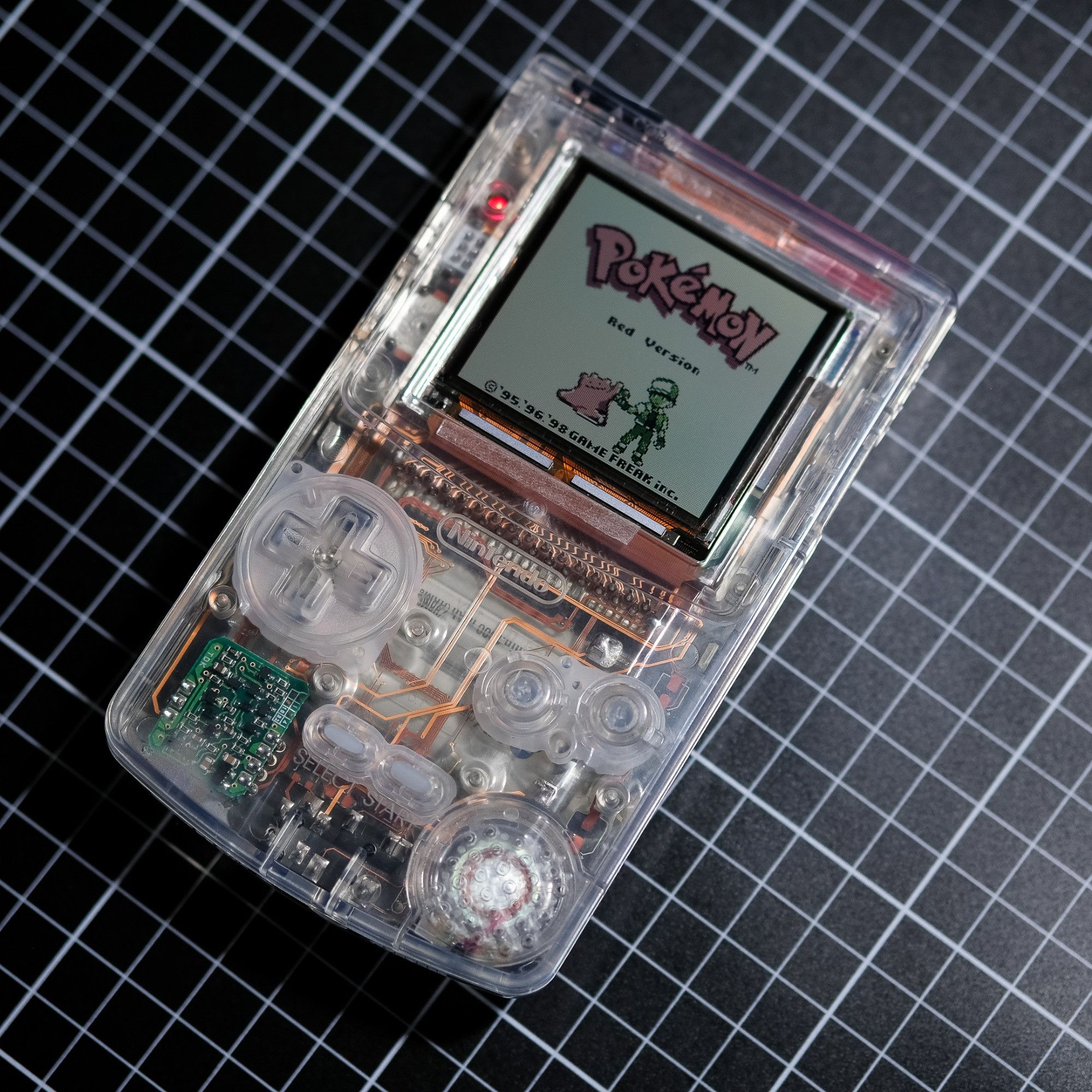 Breaking: Modder Creates First Fully Transparent Game Boy