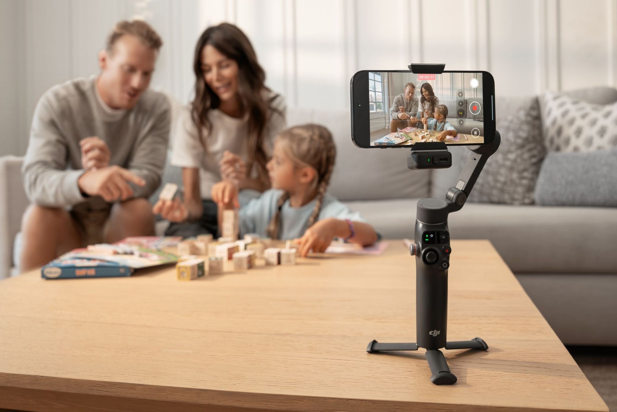 DJI Osmo Mobile 8 Launches with Pet Tracking & 360° Rotation
