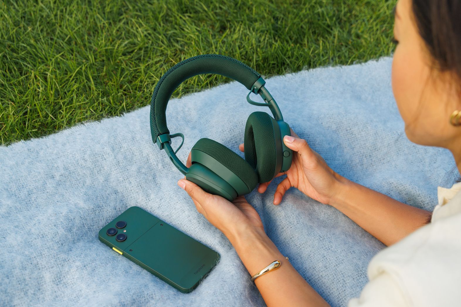 Fairphone's New Headphones Let You Upgrade Sound Without Buying New