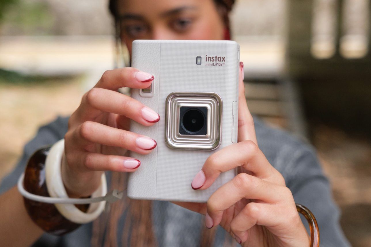 Fujifilm's Instax Mini LiPlay Plus targets selfie generation