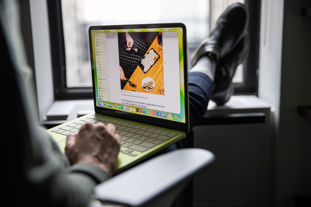 Apple's $600 MacBook Neo Catches PC Makers Off Guard | The Tech Buzz