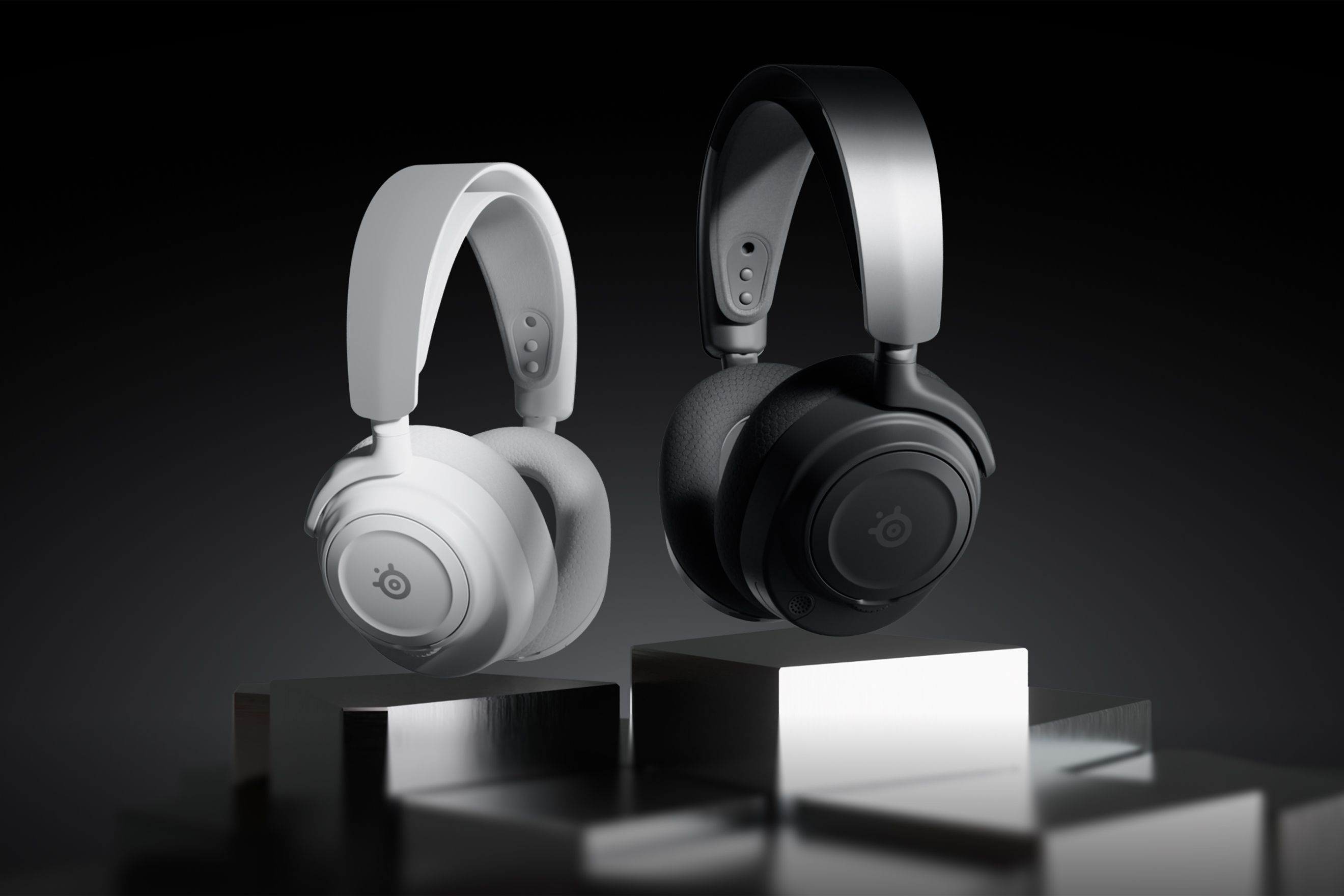 SteelSeries Nova 7 Gen 2 Delivers 54-Hour Battery Life