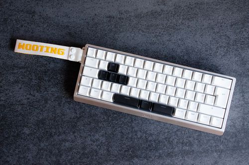 small_twarren_wooting_60he_v2_